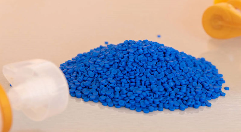维科美拓烘干快速法水分仪在塑料橡胶行业的应用