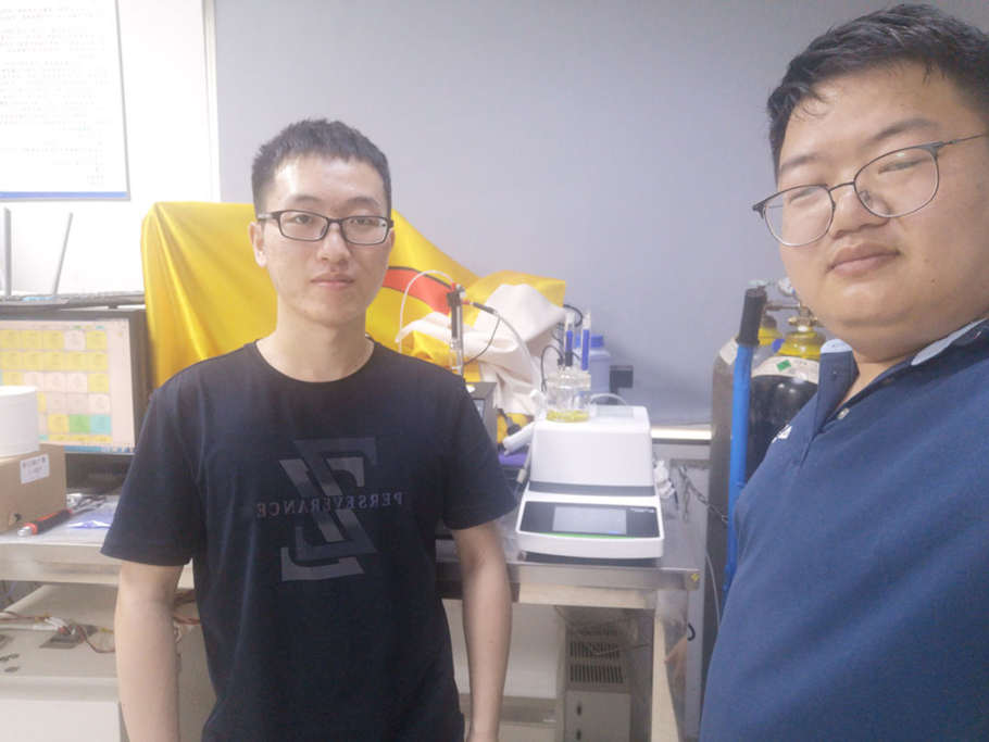 维科美拓卡尔费休水分测定仪客户现场实拍